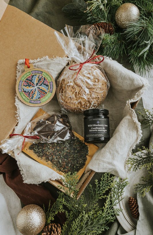 Christmas Gift Box - PRE-ORDER FOR DEC. 22-23